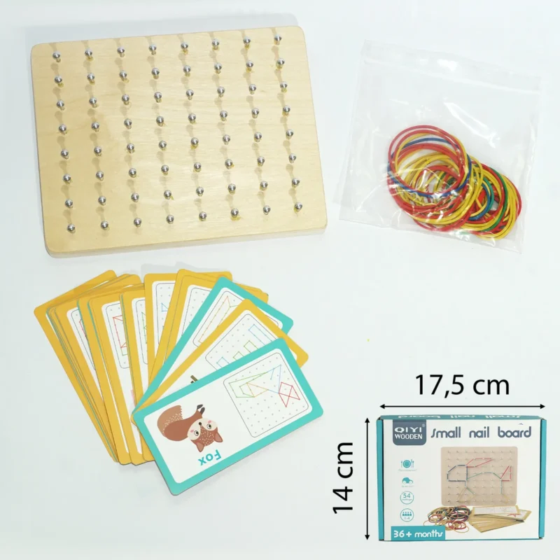 TABLA CON CLAVOS Y FIGURAS